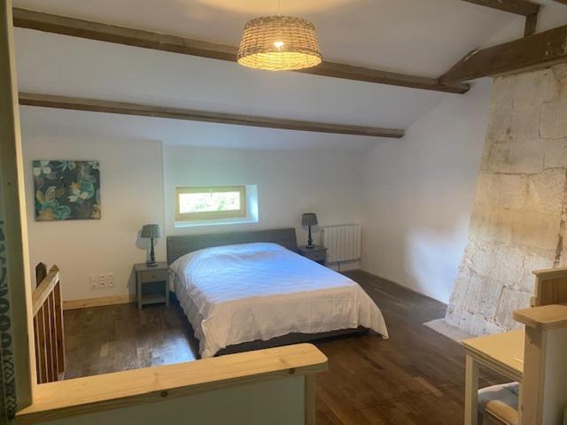 Hostellerie Les Griffons Bourdeilles Экстерьер фото