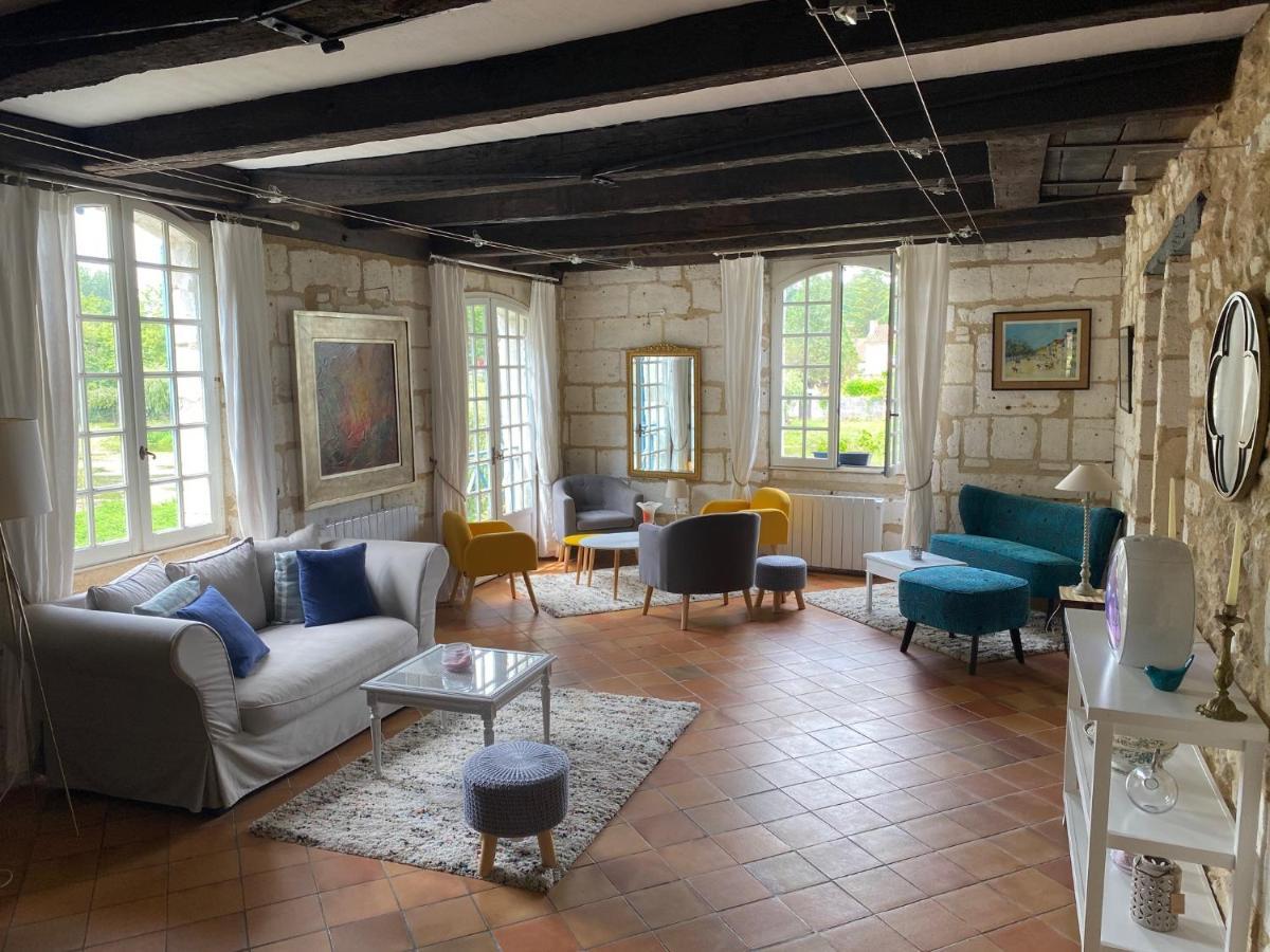 Hostellerie Les Griffons Bourdeilles Экстерьер фото