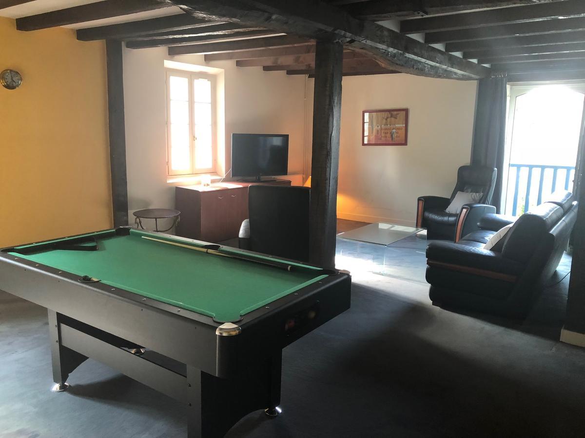 Hostellerie Les Griffons Bourdeilles Экстерьер фото
