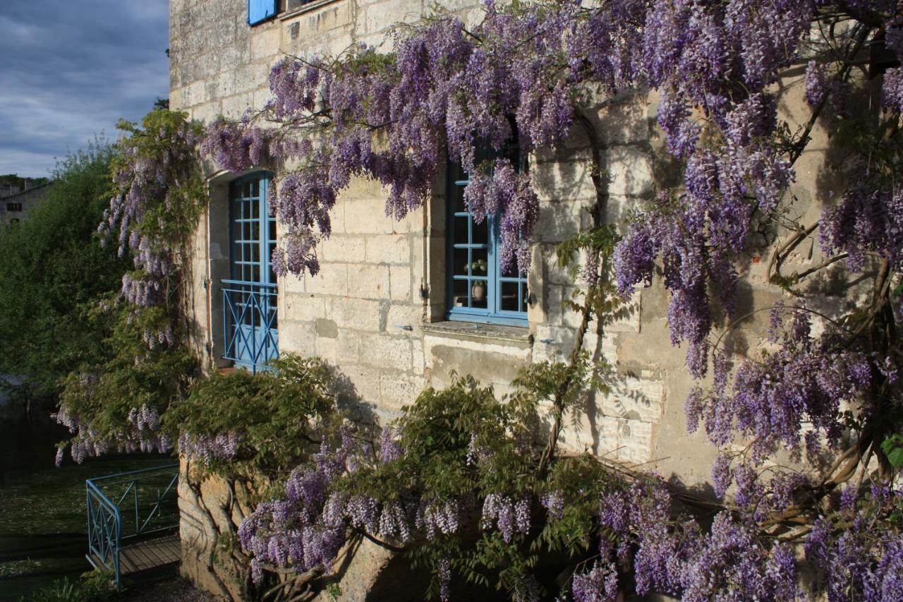 Hostellerie Les Griffons Bourdeilles Экстерьер фото